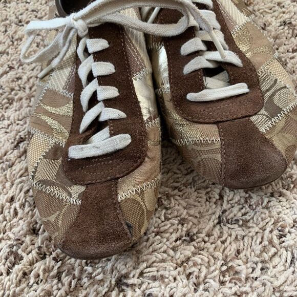 Coach | signature logo Tidy style shoes size 8.5 - Picture 3 of 9